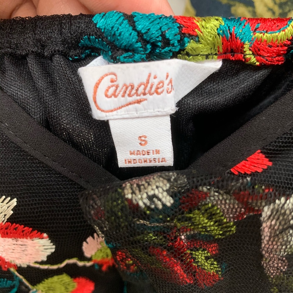 Tops Candie’s